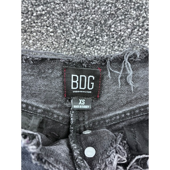 BDG Urban‎ Outfitters Skirt Womens XS Denim Fringed Edge Pocket Distressed Black - Picture 7 of 9